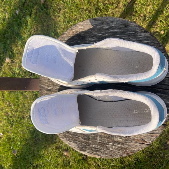 Adidas Women's Sneakers - Picture 4 of 10